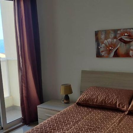 Seron Apartment 3 Сент-Полс-Бей Экстерьер фото